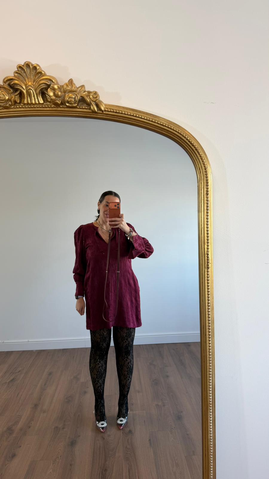 ABITO RICAMI BORDEAUX NEW