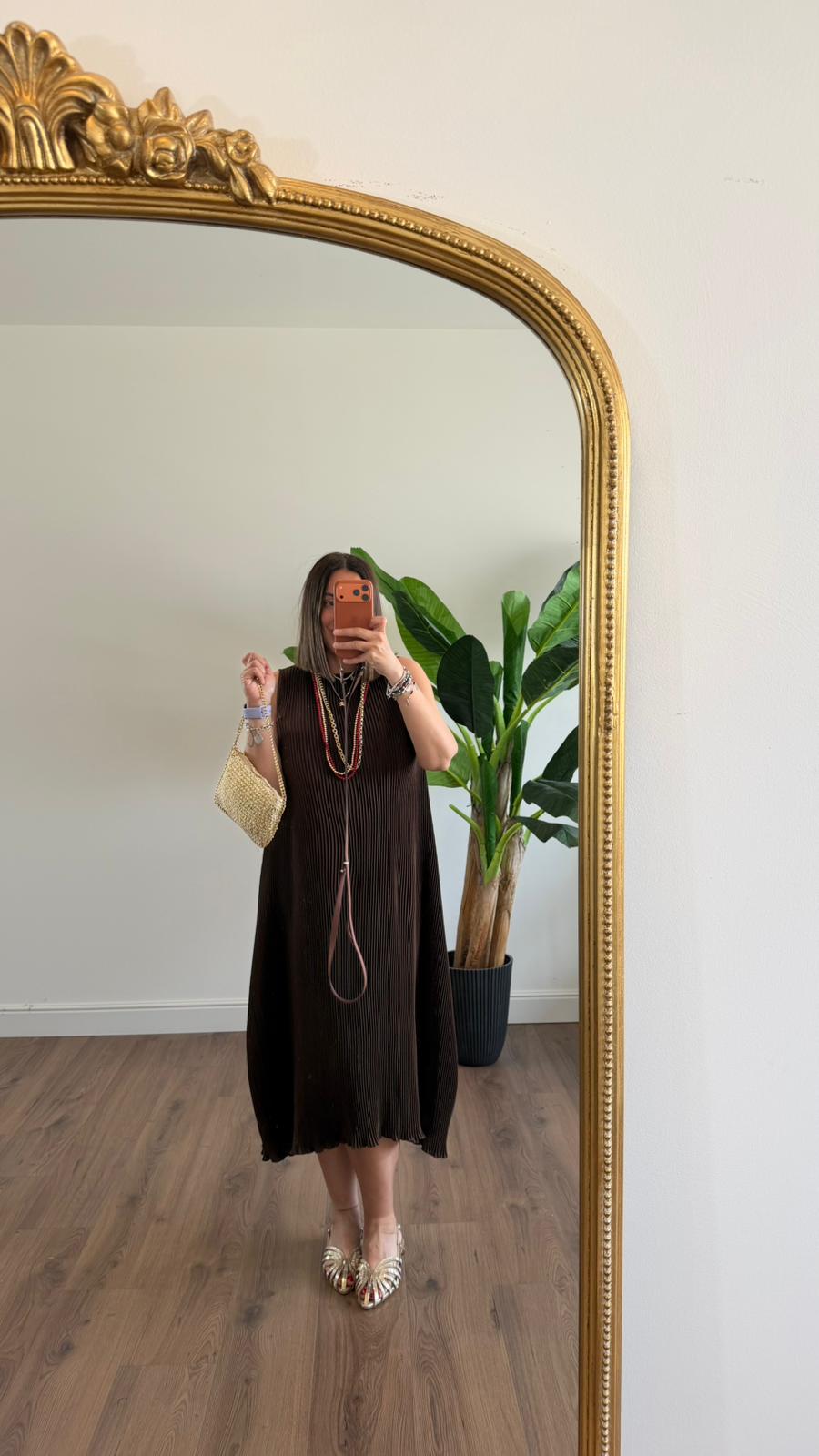 ABITO PLISSETTATO 19466 NEW