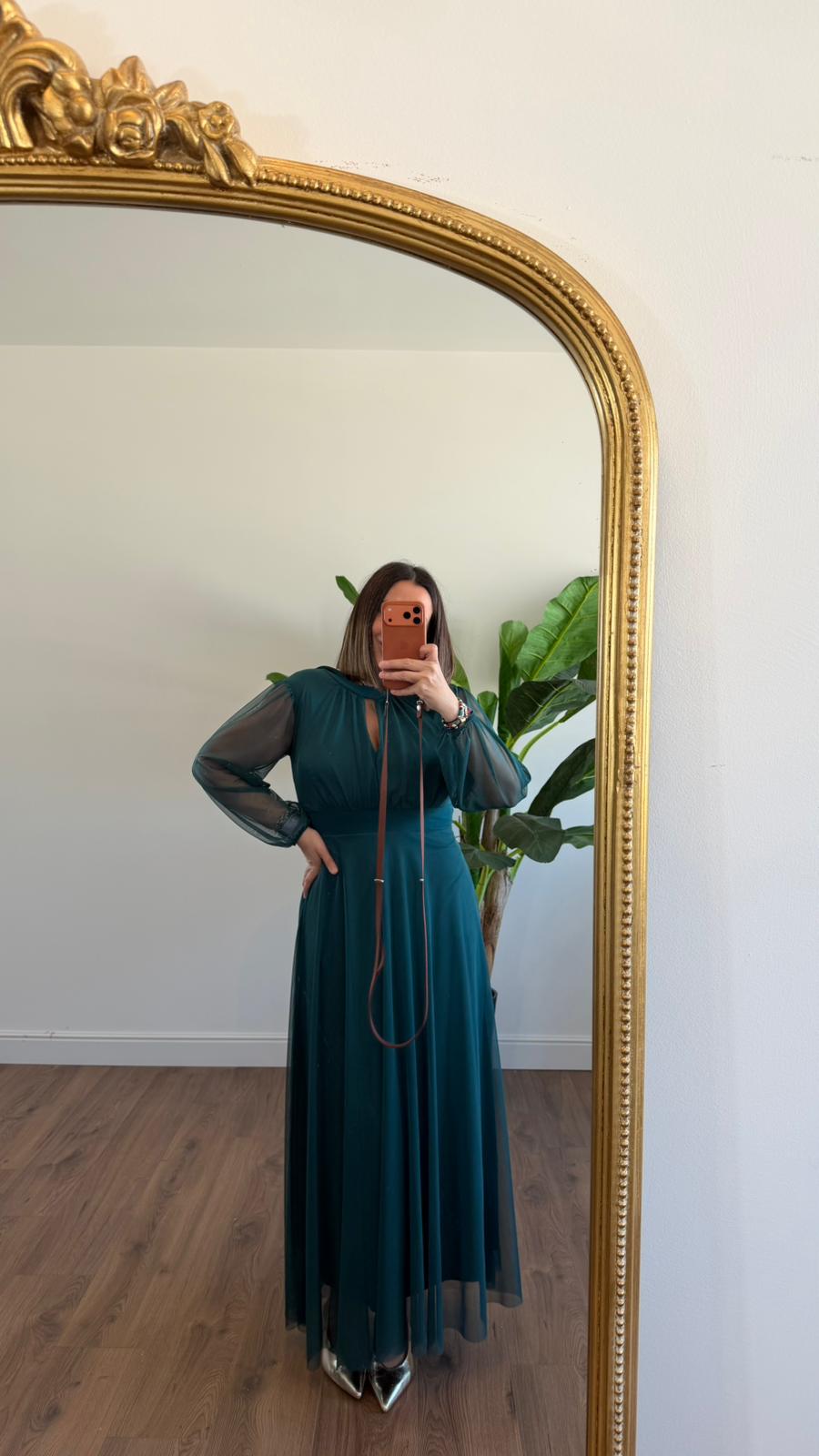 ABITO MANUELA 35909 NEW