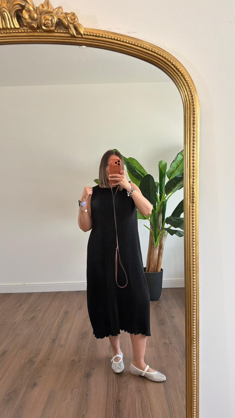 ABITO PLISSETTATO 19466 NEW