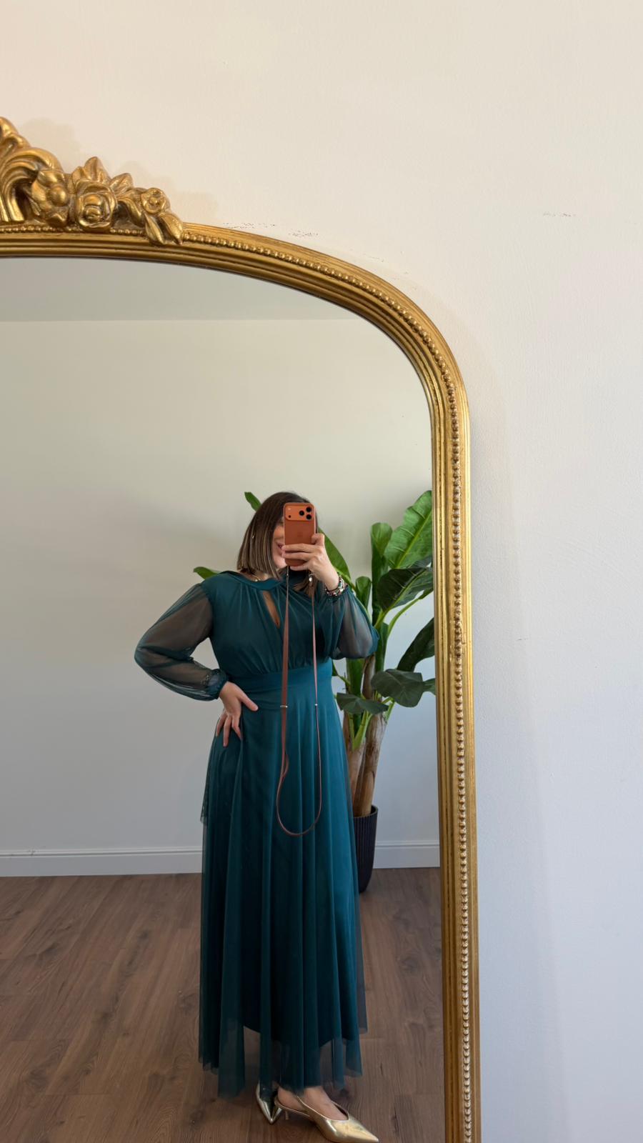 ABITO MANUELA 35909 NEW