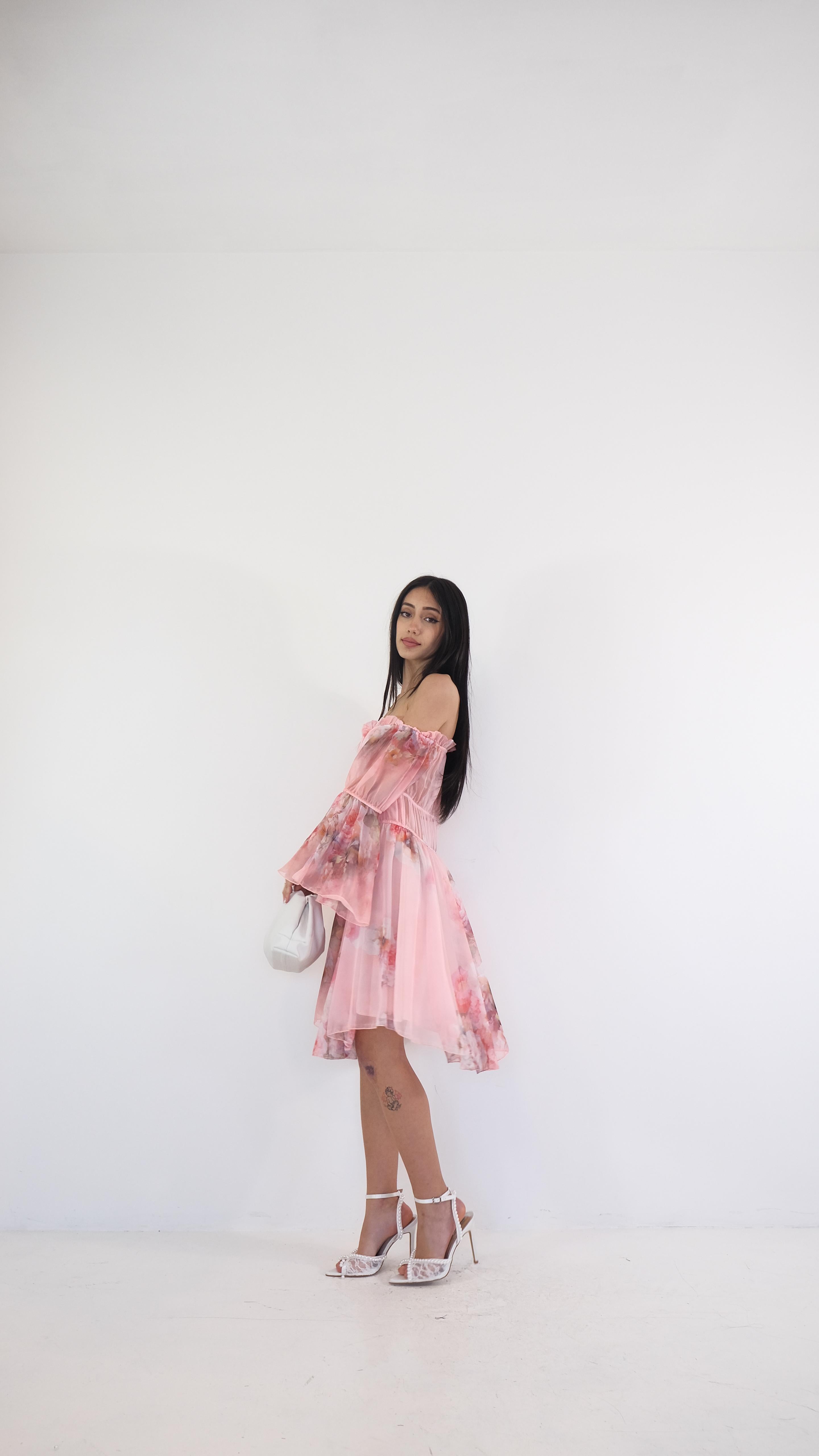 ABITO SCOLLO A BARCHETTA TRE COLORI 4283 NEW