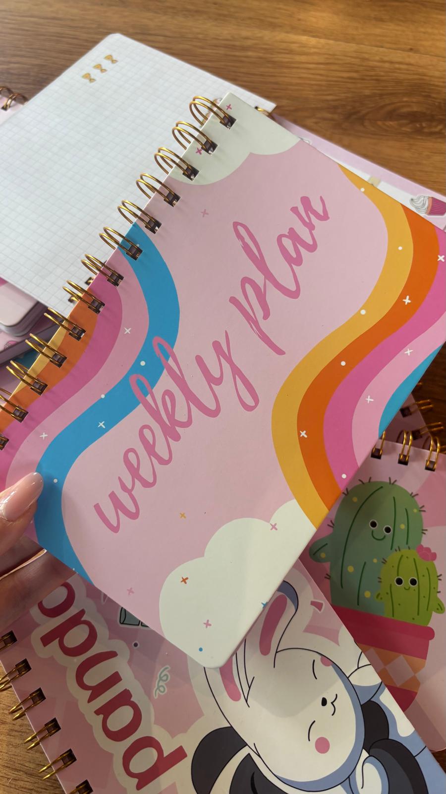 WEEKLY NOTEBOOK INCANTA NEW