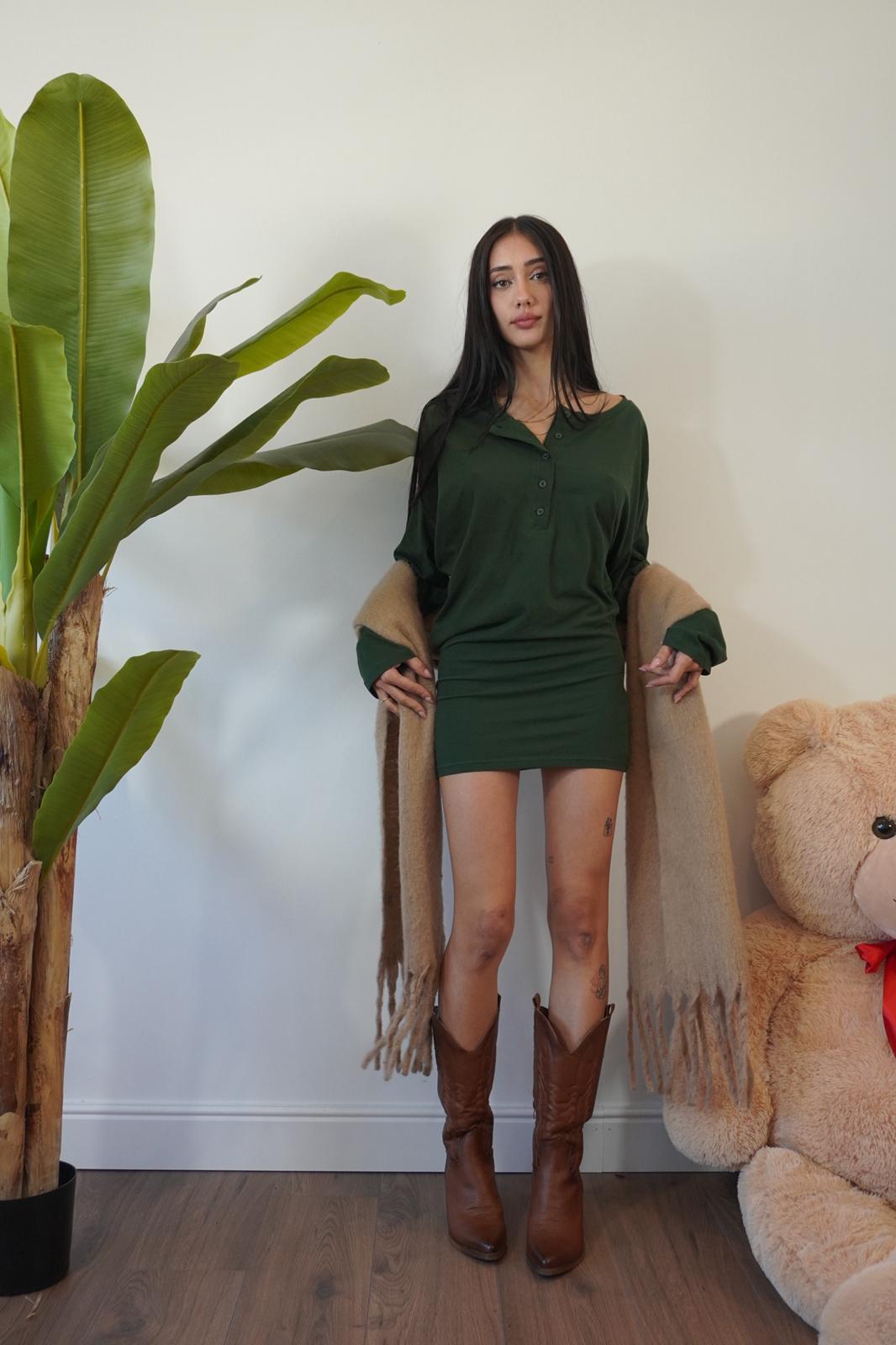 MAGLIA/ABITO BOTTONI H10273 NEW