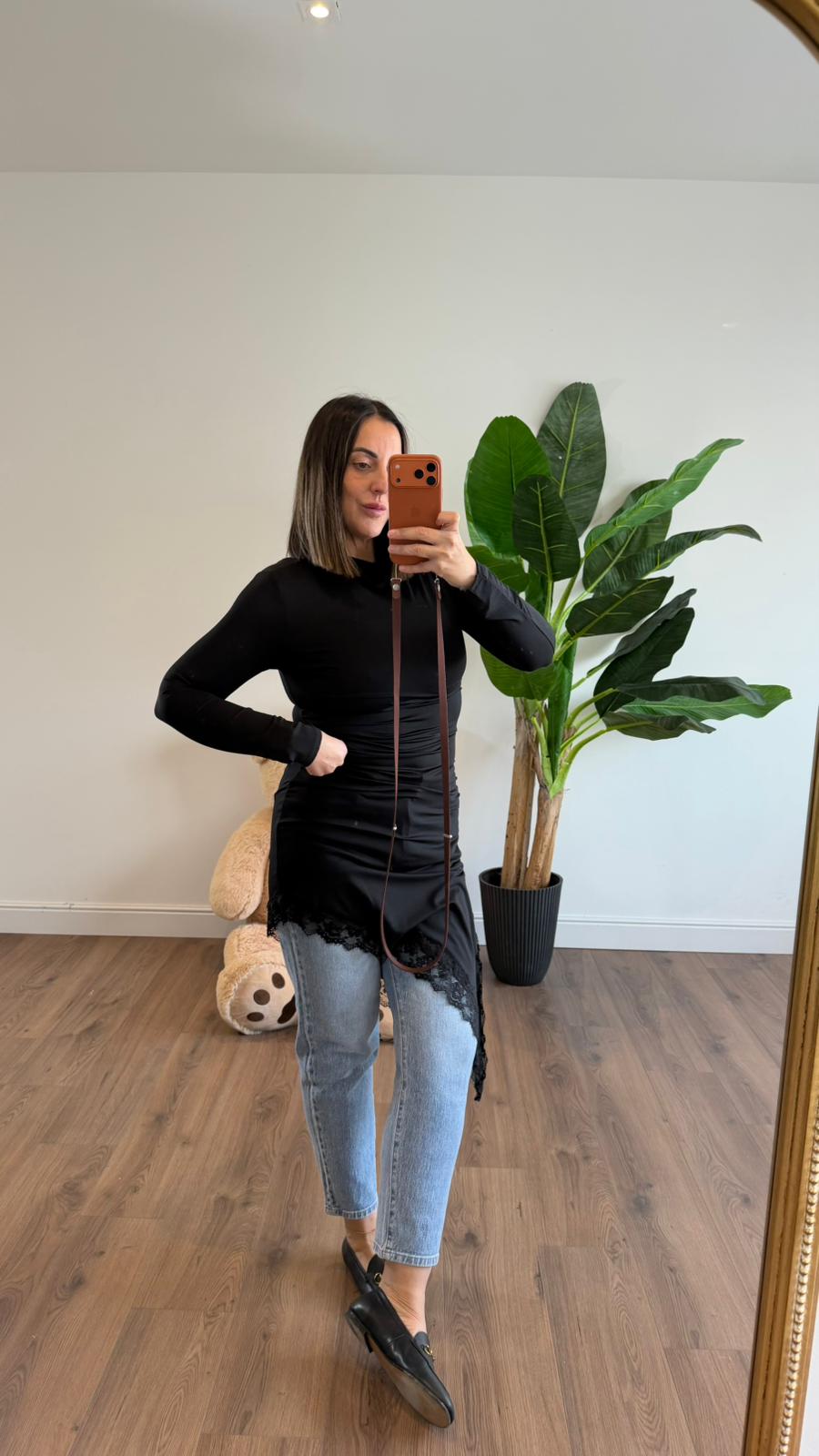 MAGLIA/ABITO CATIA 9502 NEW