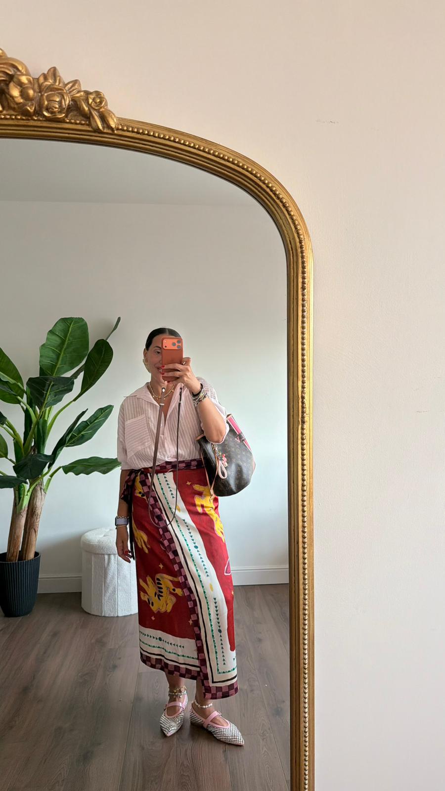 GONNA/PAREO 10059 NEW