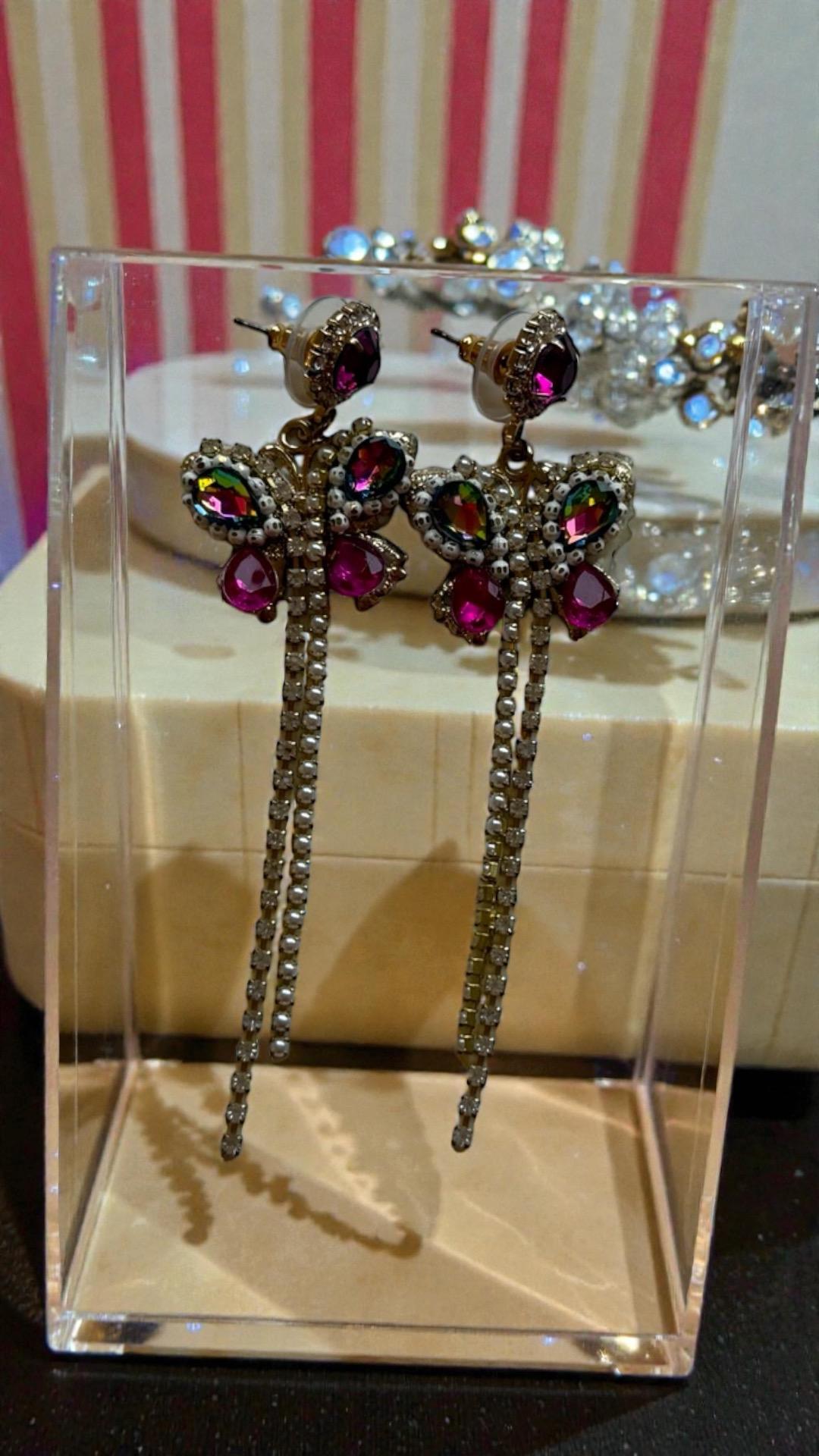 ORECCHINI BUTTERFLY NEW