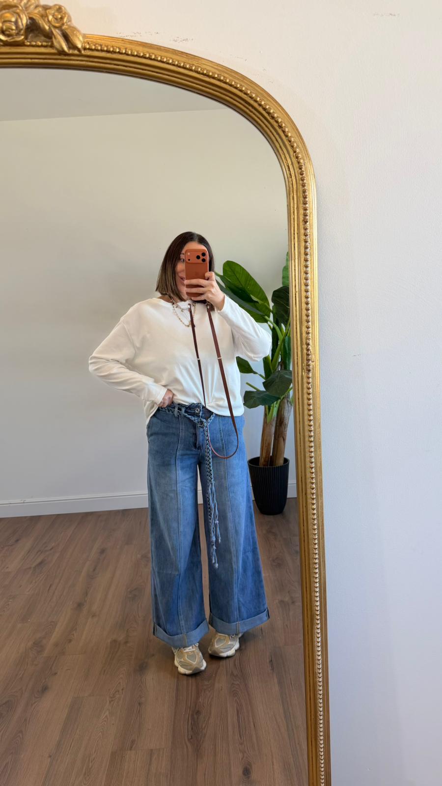 JEANS KENDALL V5111 NEW