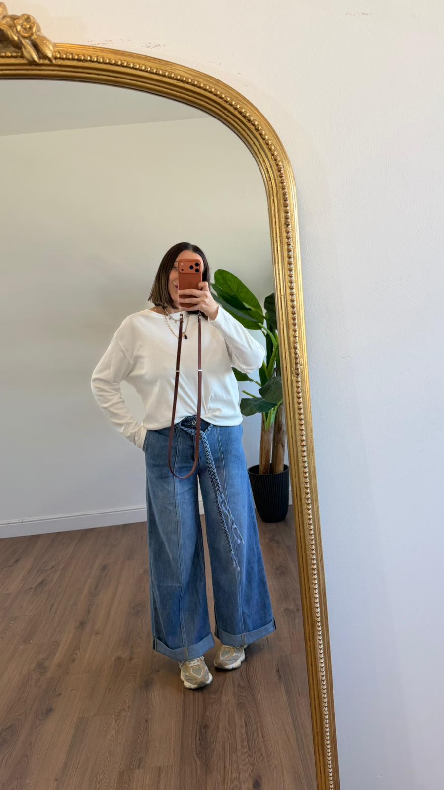 JEANS KENDALL V5111 NEW