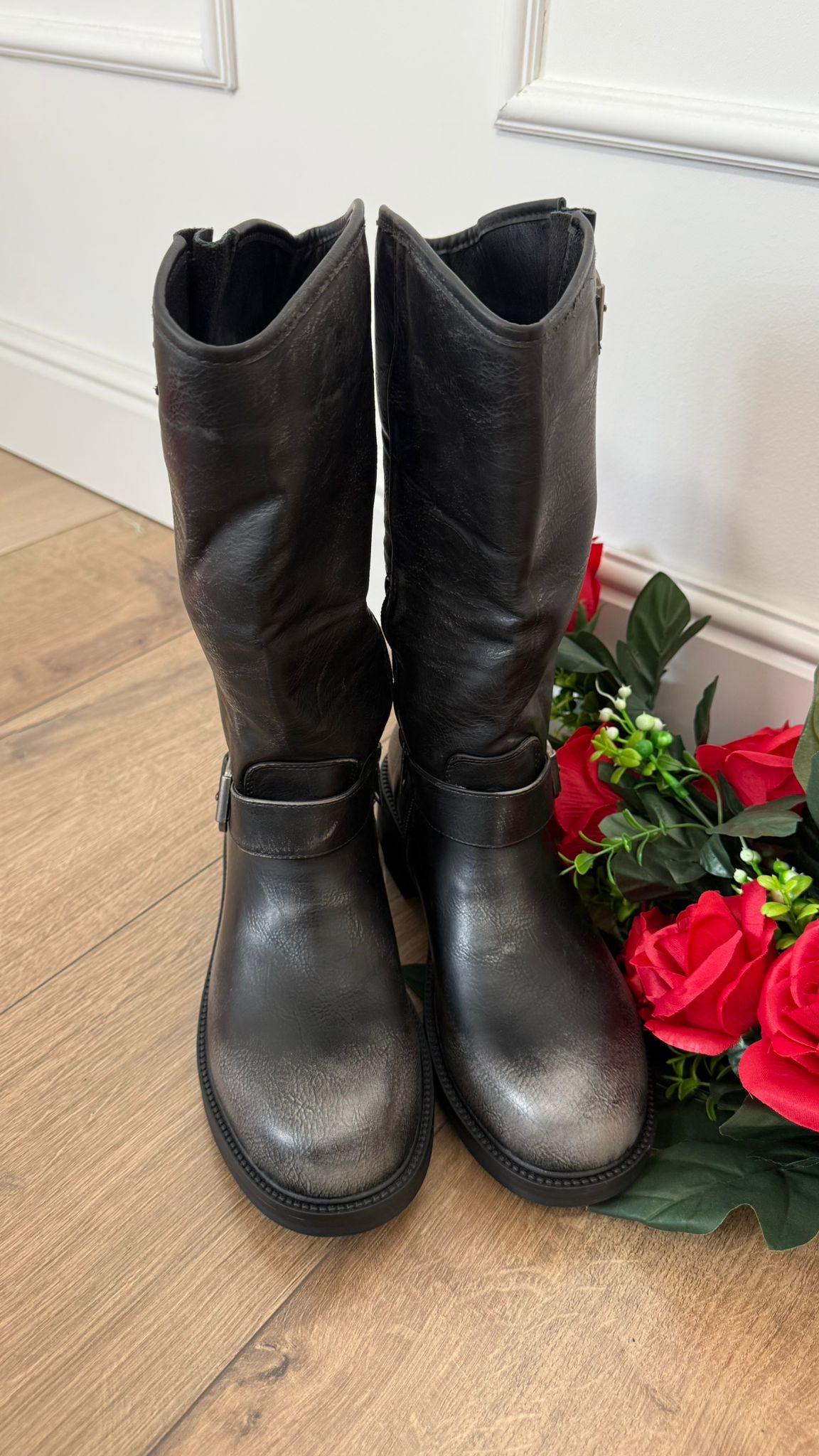 BIKER VINTAGE MP2743 NEW