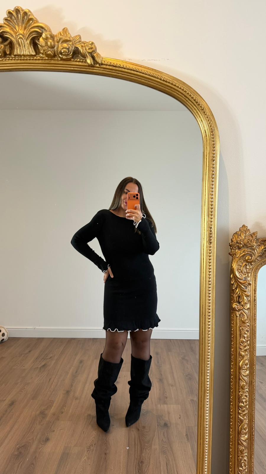 ABITO CON BORDINO BIANCO 13170 NEW