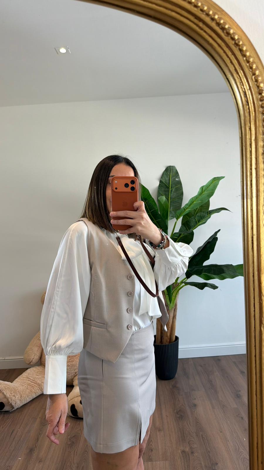 GONNA/PANTALONCINO SARA 4155 NEW