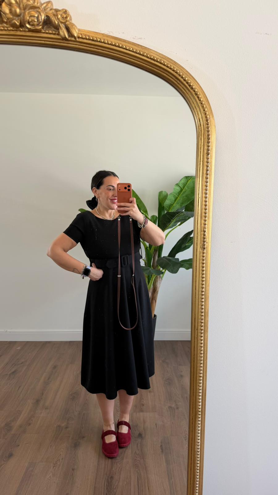 ABITO MADRID 10119 NEW