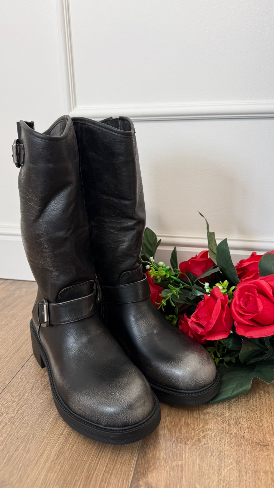 BIKER VINTAGE MP2743 NEW