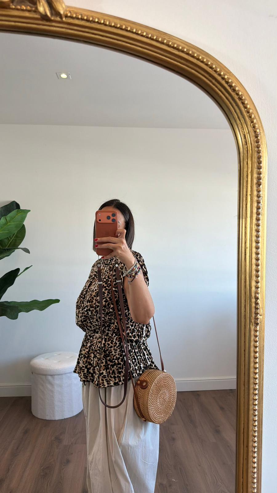 TOP LEO 2591 NEW