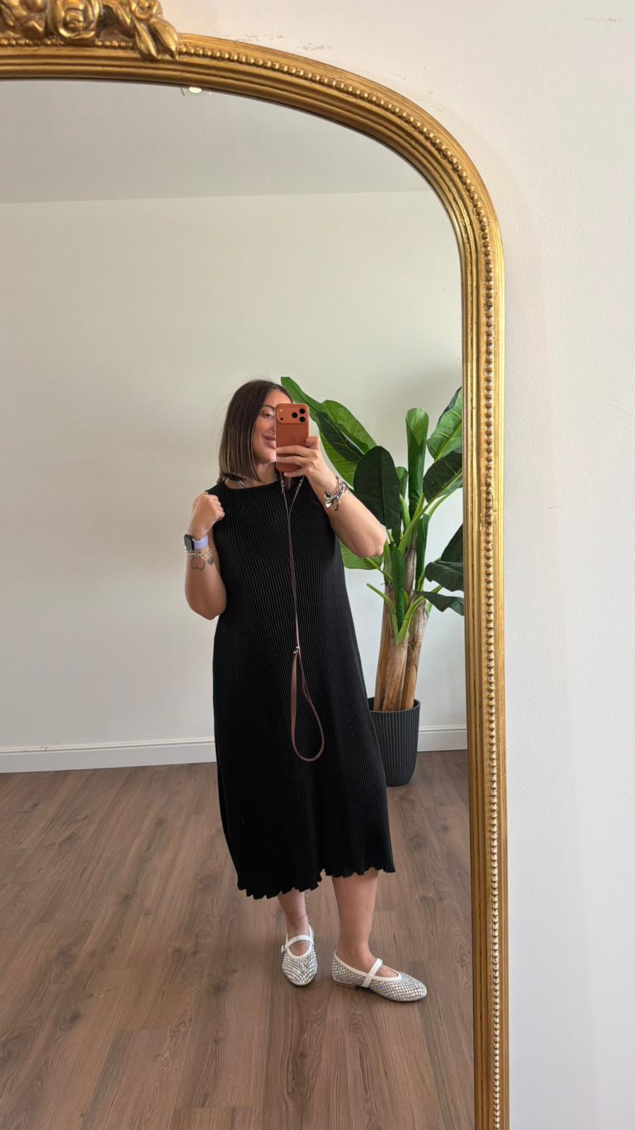 ABITO PLISSETTATO 19466 NEW