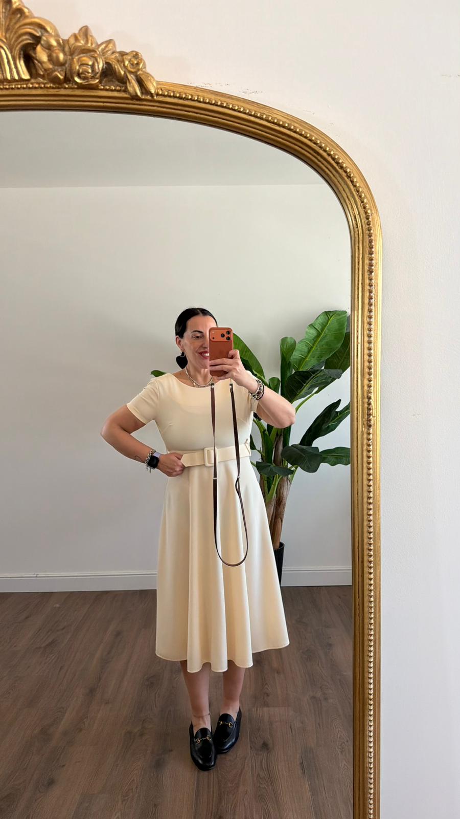 ABITO MADRID 10119 NEW