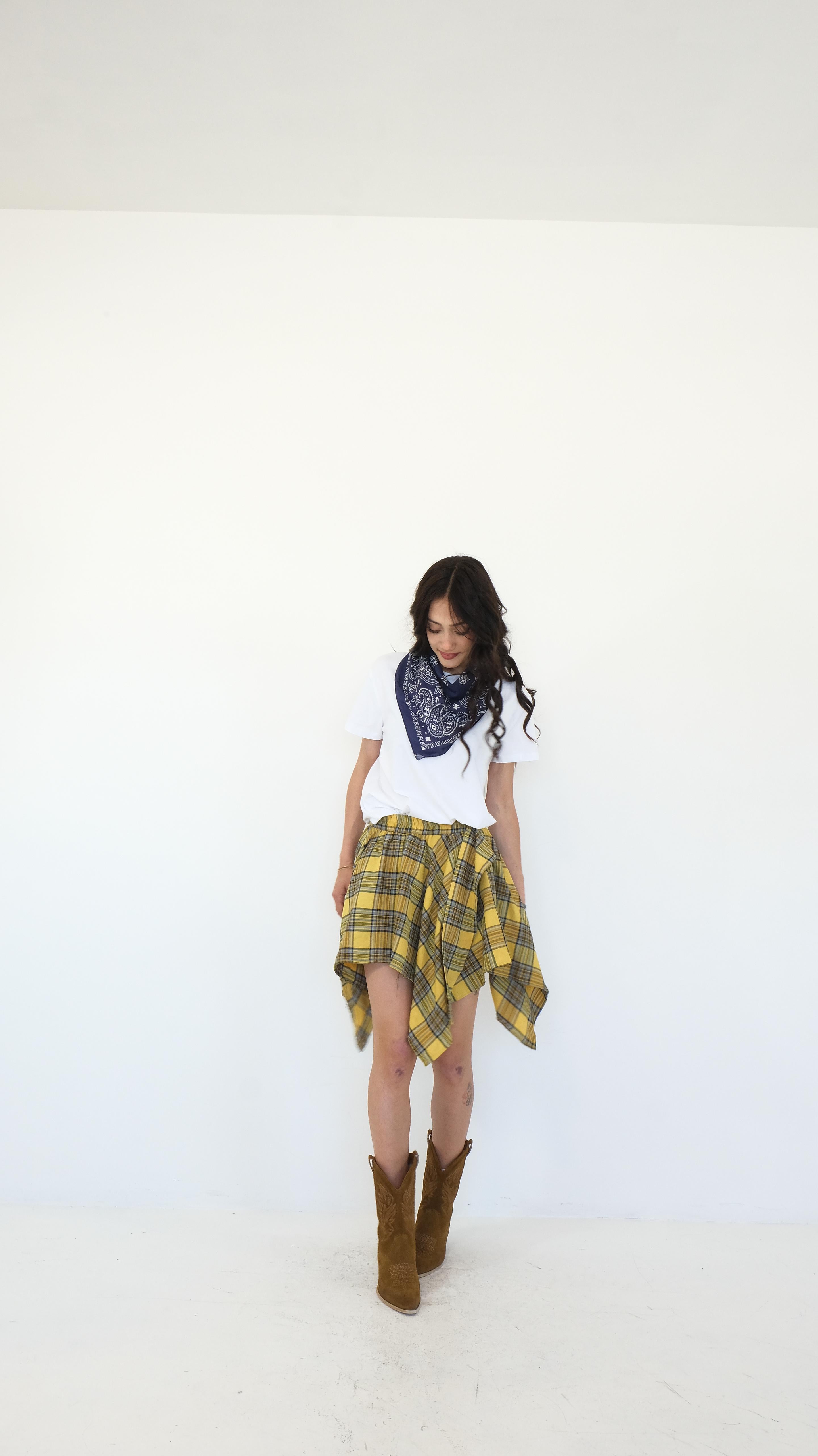 GONNA PANTALONCINO GIALLA  383 NEW