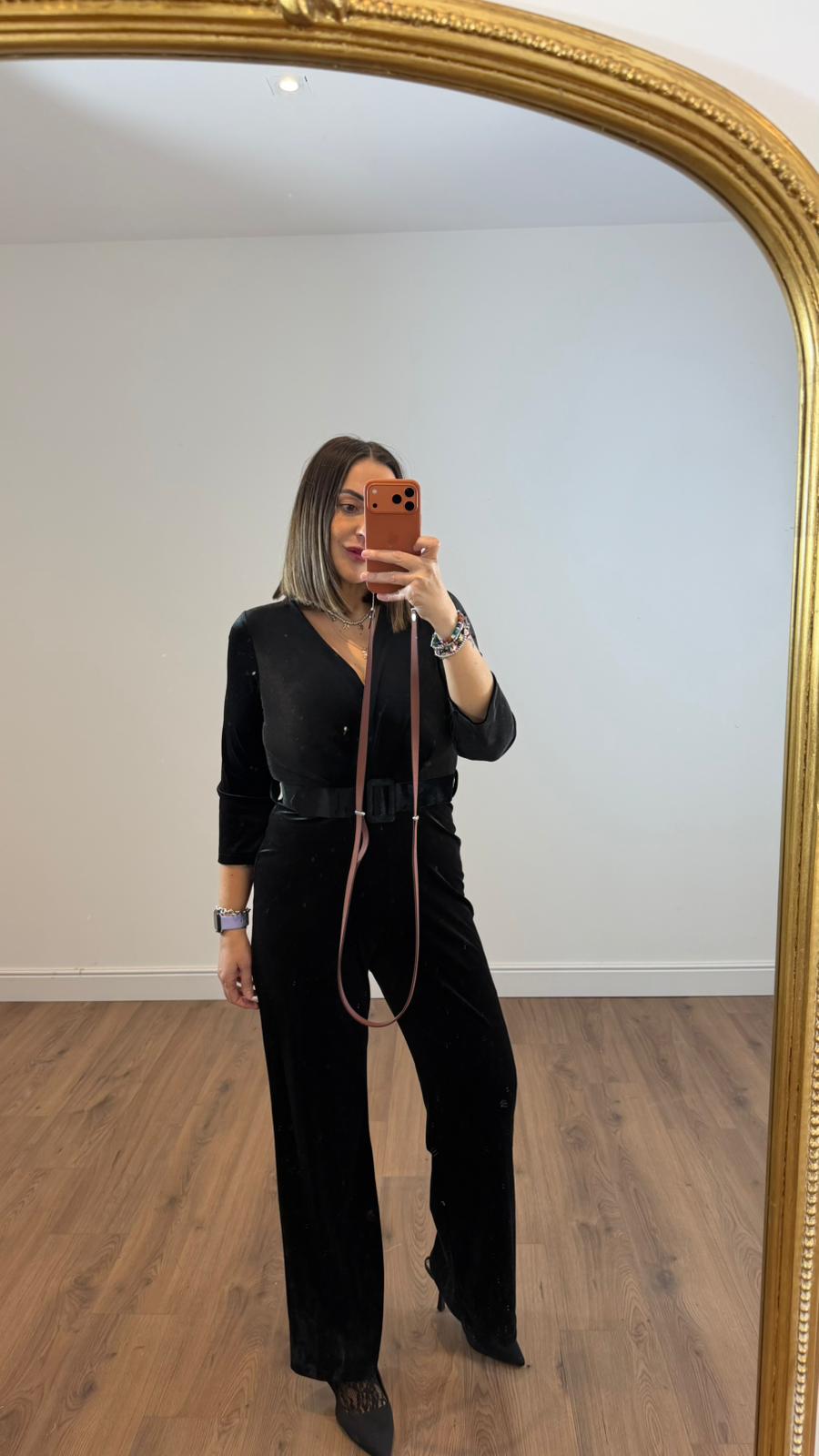 TUTA LOREN 24521 NEW